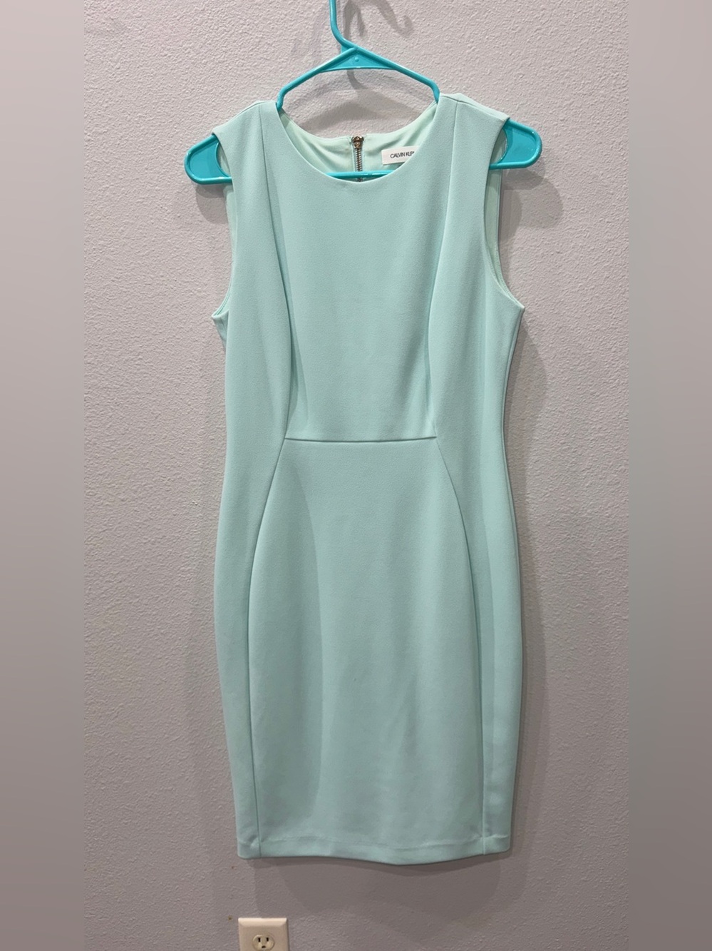 Calvin Klein Light Mint Sleeveless Midi Sheath Dress